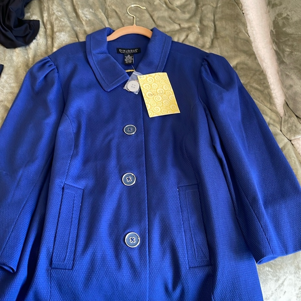NWT. Dialogue blue collared jacket with button details.